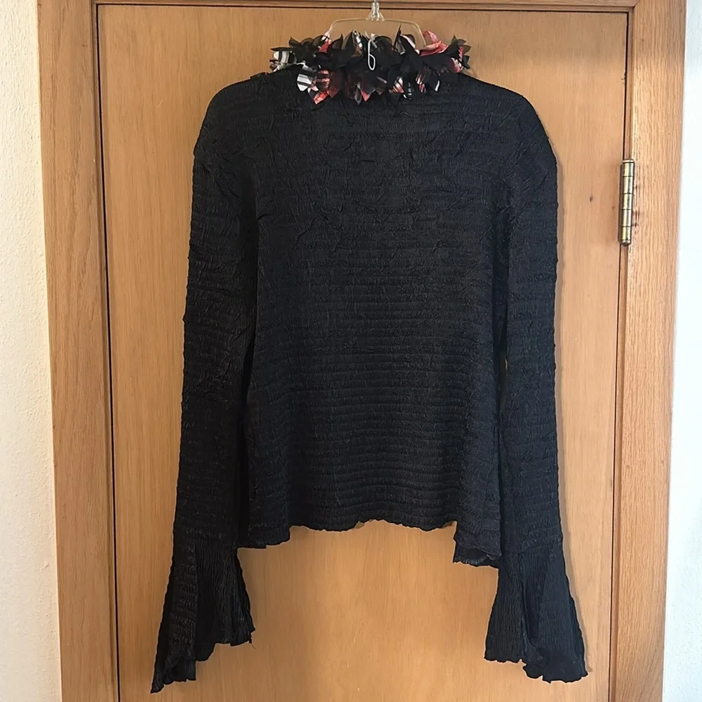 Alberto Makali Women’s Ruffle Lightweight Cardigan Black Pink Size Medium - Picture 7 of 9
